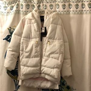 AUTHENTIC UNIQUE WHITE JUICY COUTURE FUR COAT.